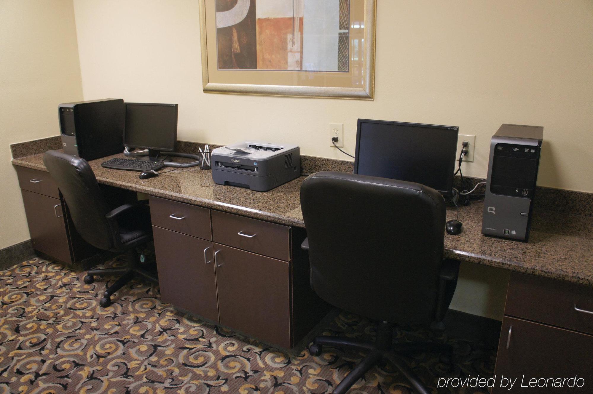 Sonesta Essential Westchase 3*