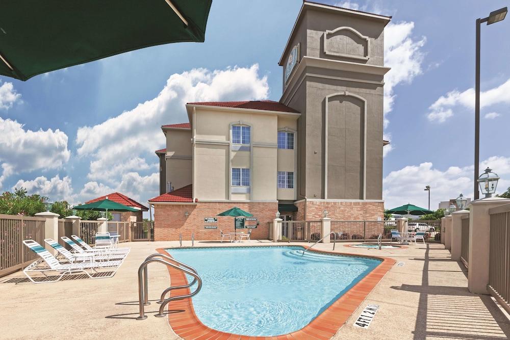 Hotel Sonesta Essential Westchase Houston