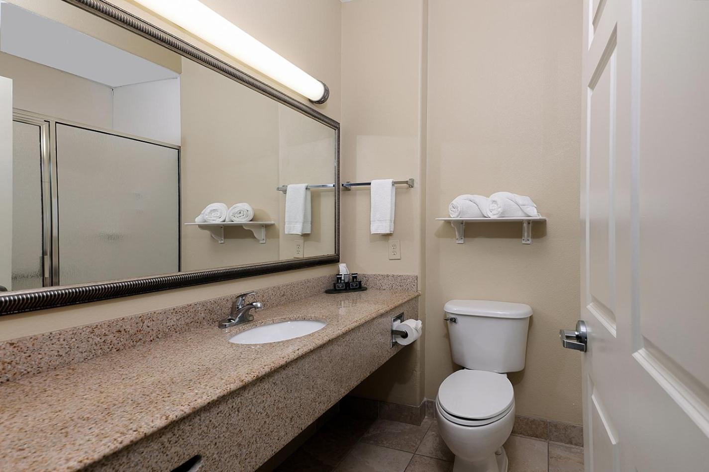 Hotel Sonesta Essential Westchase 3*